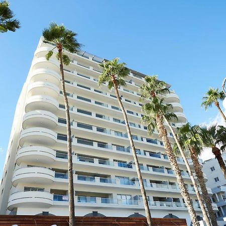 Finikoudes Luxury Apartments ラルナカ エクステリア 写真