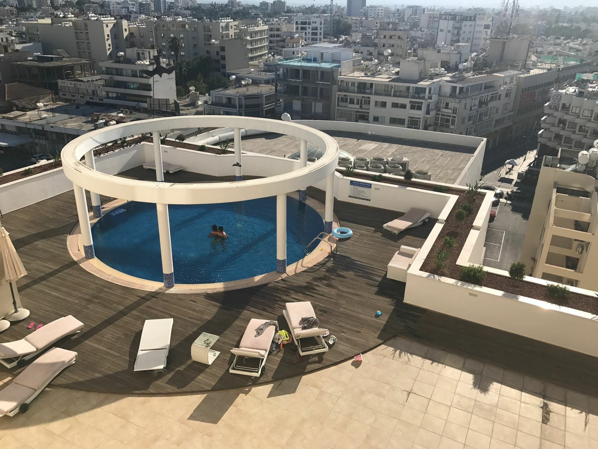 Finikoudes Luxury Apartments ラルナカ エクステリア 写真